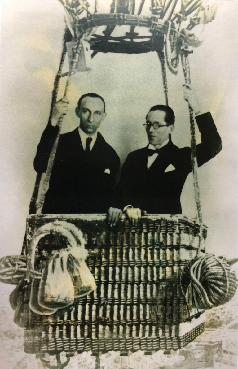 Photo publicitaire avec Ozenfant et Jeanneret pour la revue L'Esprit Nouveau, 1921-1922